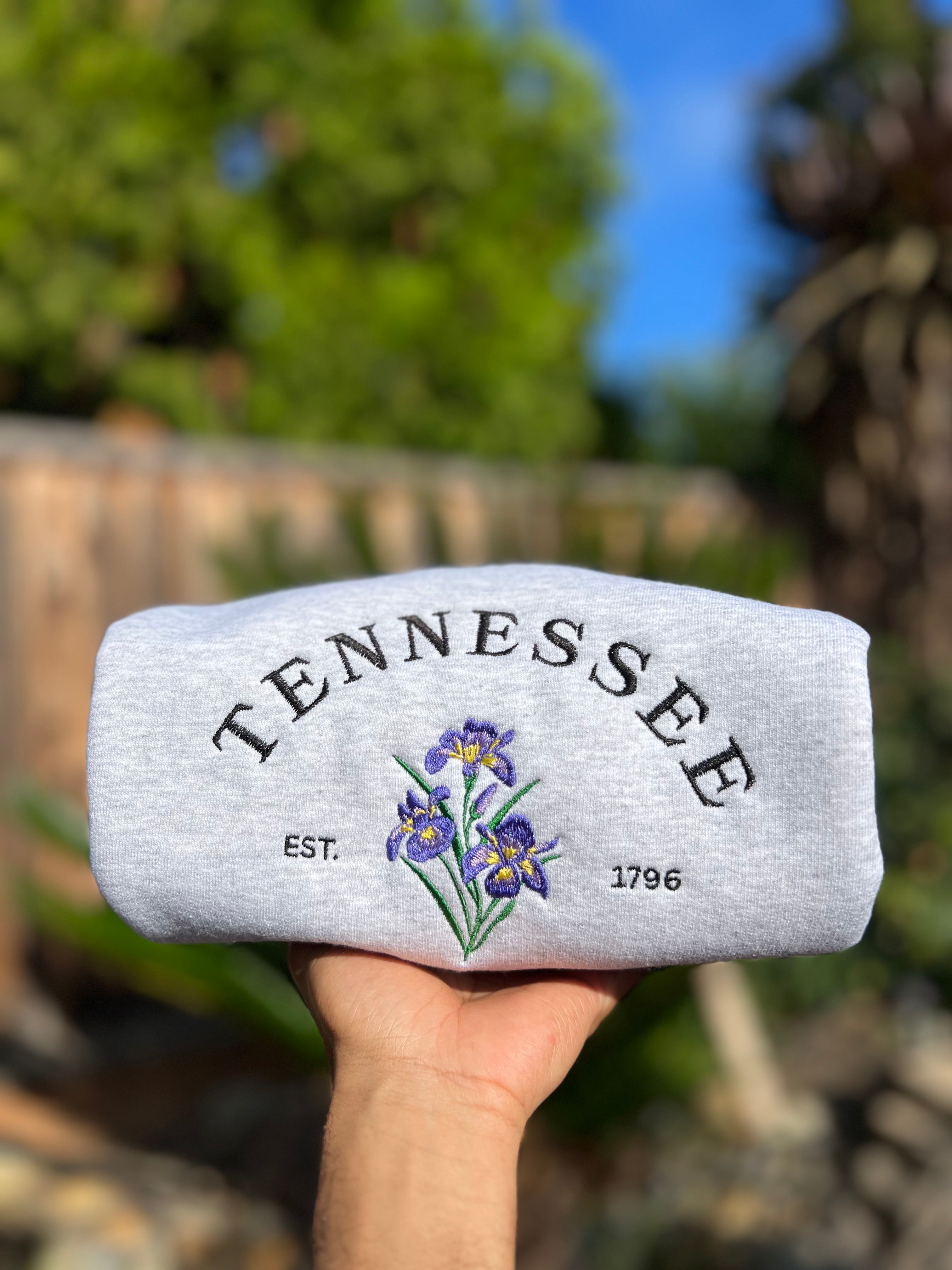 Tennessee State Flower Crewneck