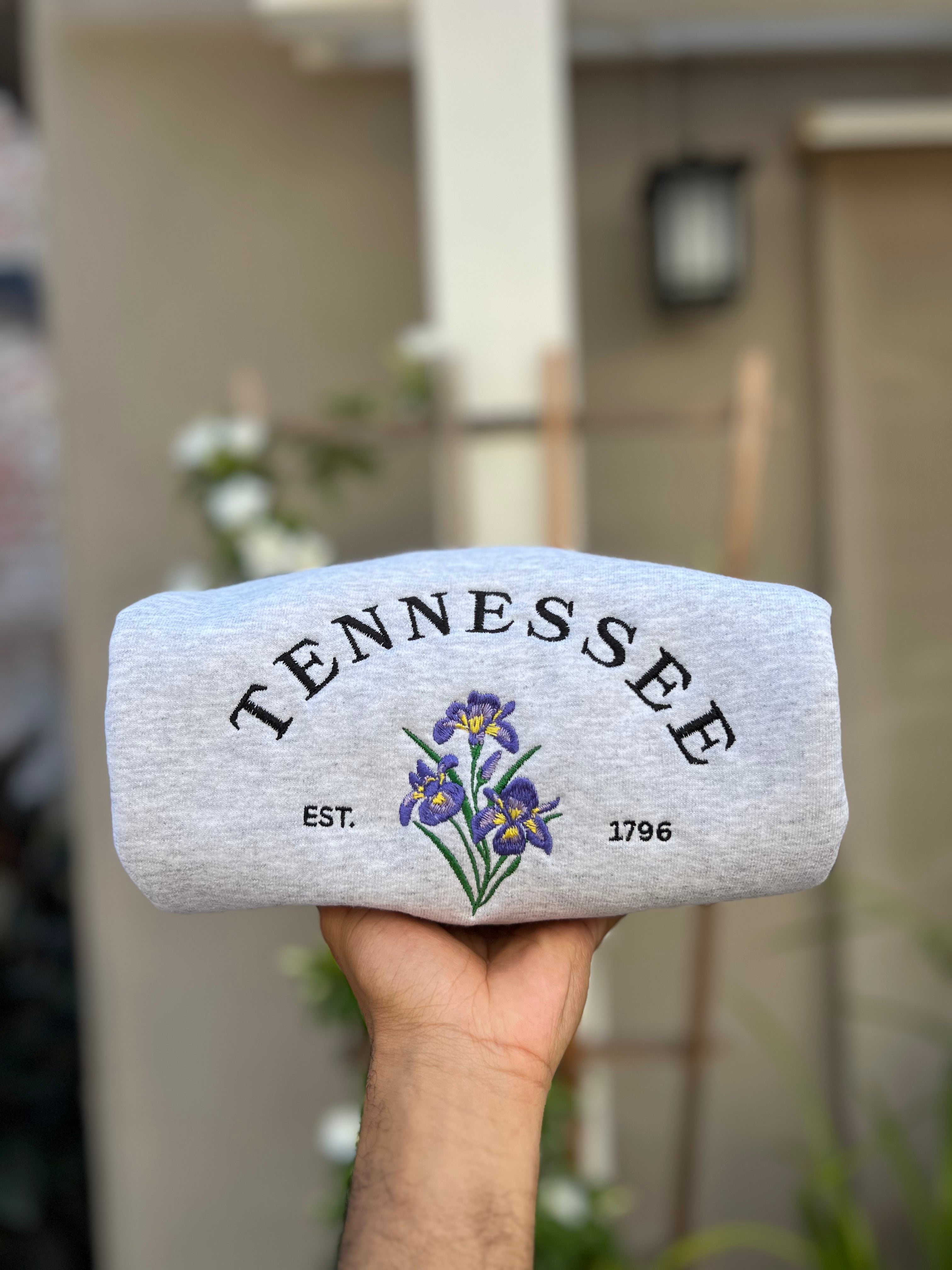 Tennessee State Flower Crewneck