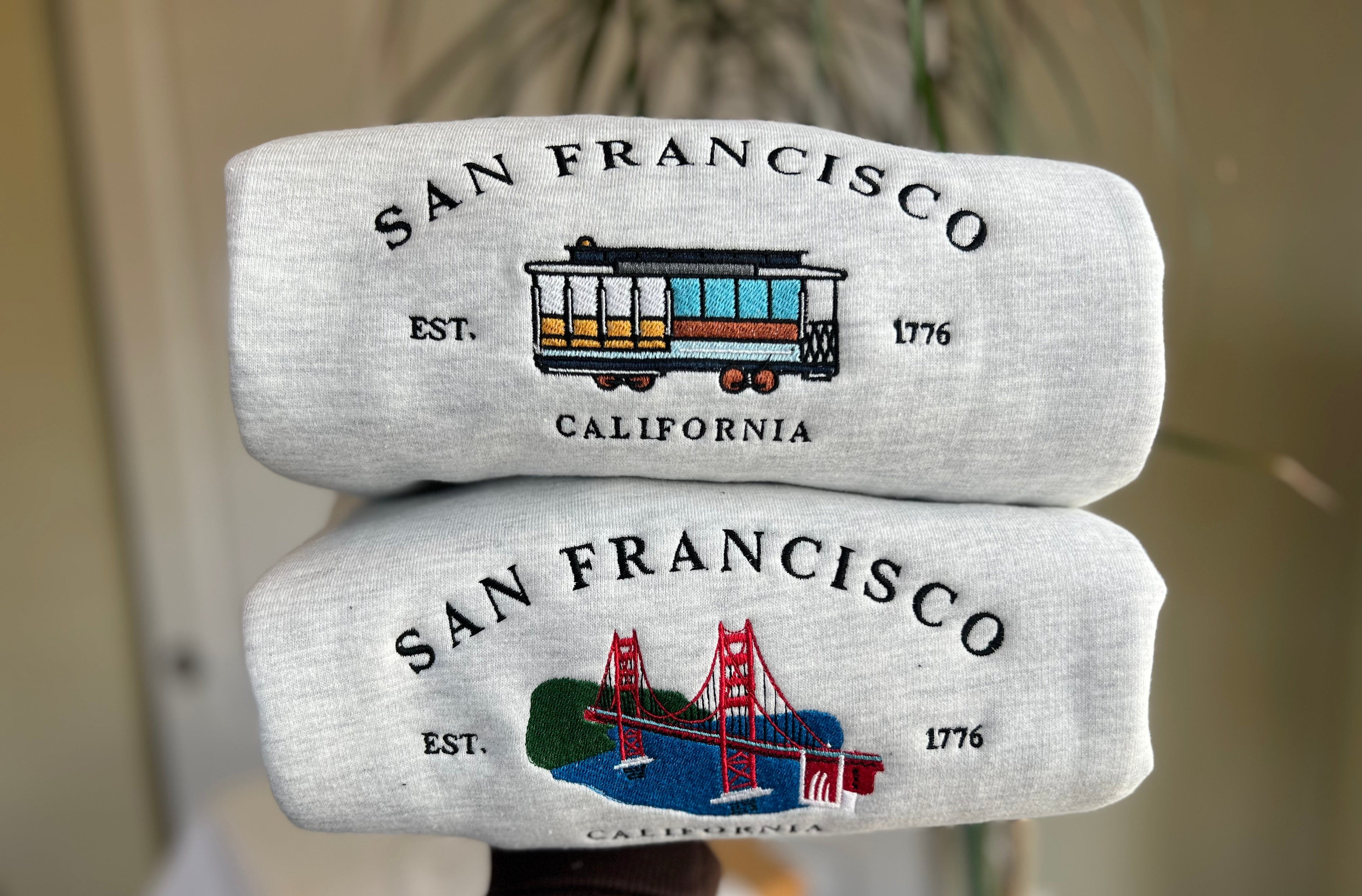 San Francisco Cable Car Crewneck