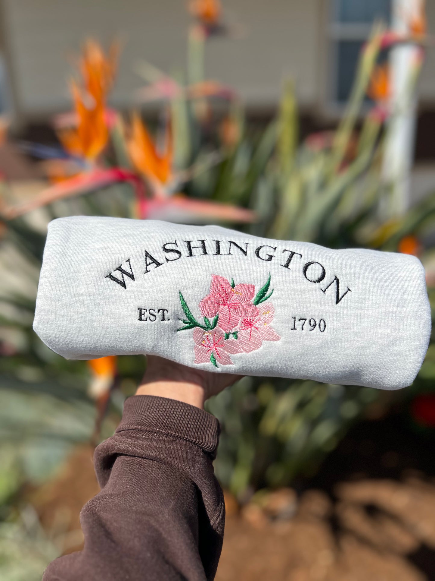 Washington State Flower Crewneck