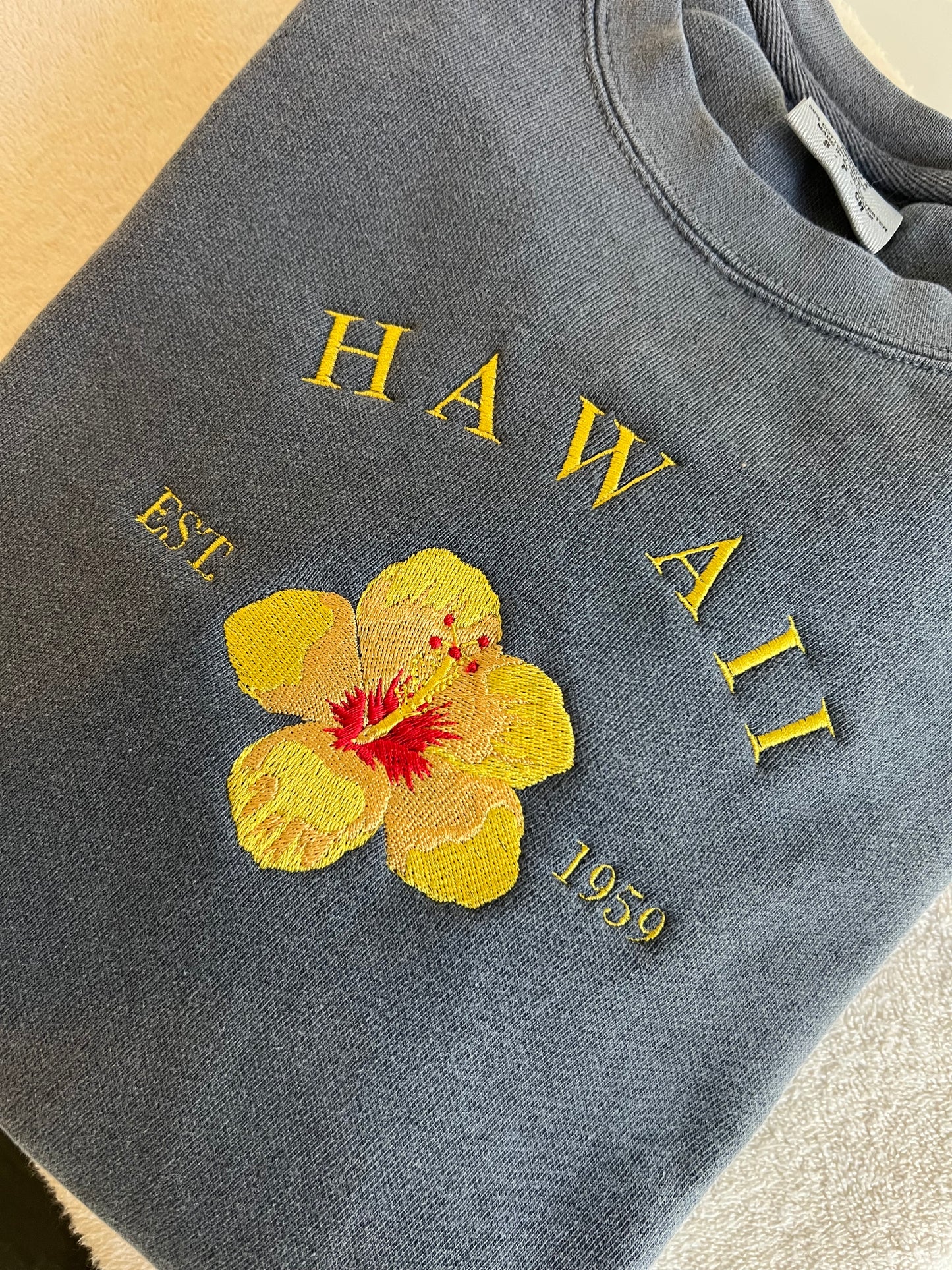 Hawaii State Flower Crewneck