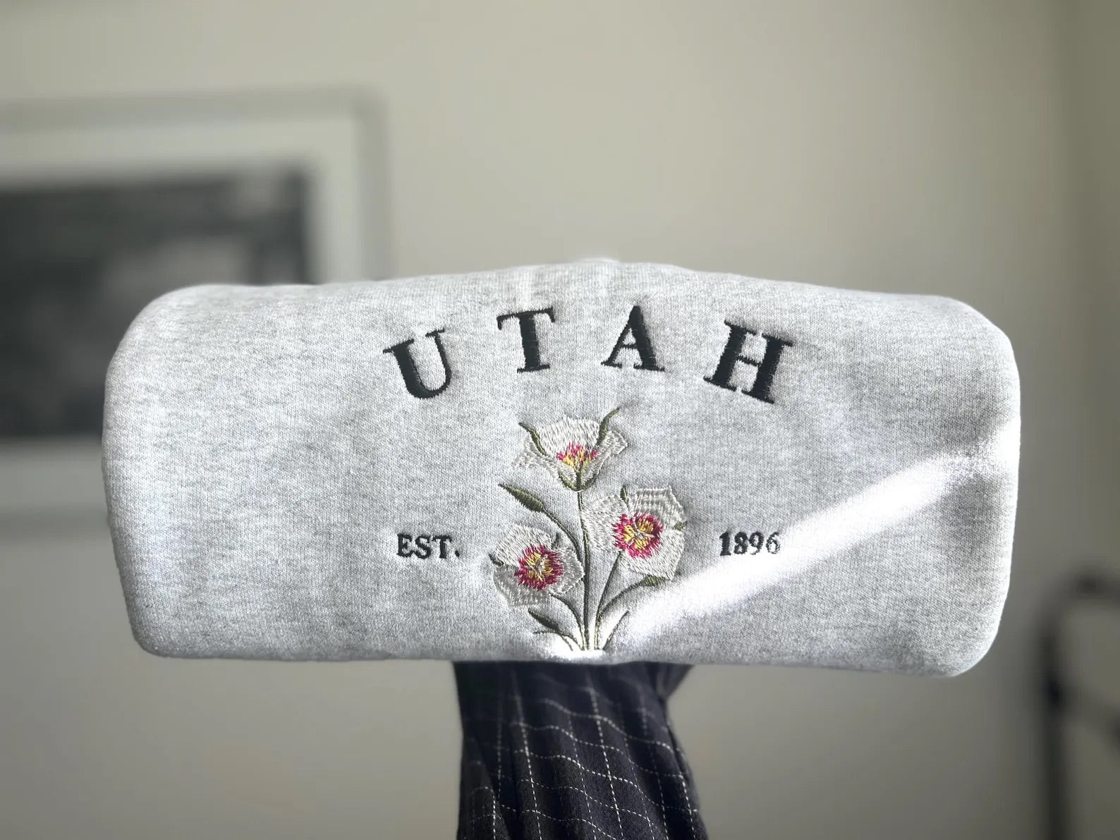 Utah State Flower Crewneck